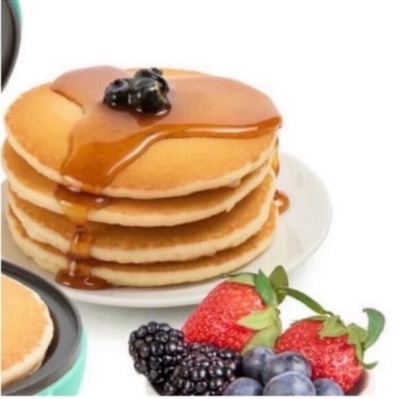 Nostalgia MyMini pink Griddle  And Mini Personal Sandwich Maker Bundle - Picture 8 of 15